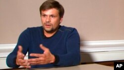 Человек, представившийся Русланом Бошировым, на интервью российскому государственному телеканалу RT